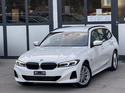 Gebraucht 2023 BMW 330e Comfort Edition Kombi | CHF 25’990