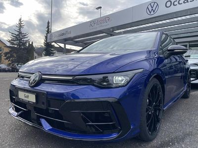 Blau Neu 2025 VW Golf VIII Black Edition Limousine | CHF 69’900