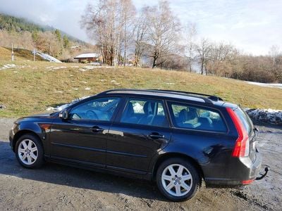 Gebraucht 2011 Volvo V50 Kinetic Kombi | CHF 8’800