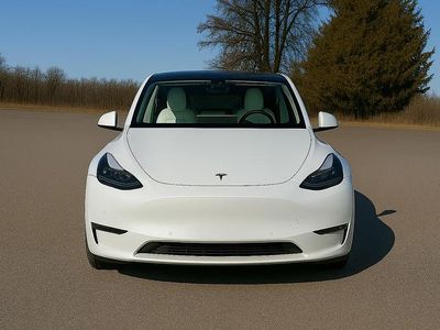 Gebraucht Tesla Model Y 378 kW (514 PS) 2021 SUV