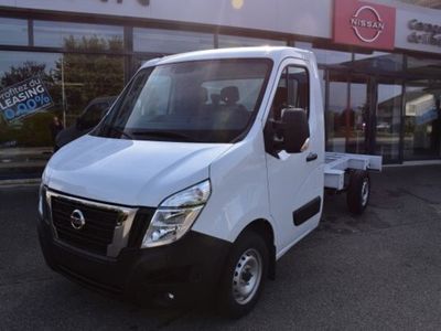 Nissan NV400