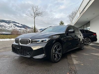 gebraucht BMW 330e x DriveTouring Steptronic M Sport