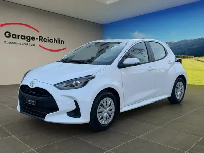 Neu (2026) Toyota Yaris Comfort 116 PS | Seltenes Fahrzeug