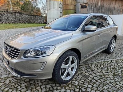 Gebraucht Volvo XC60 Summum 190 PS (139 kW) 2015 SUV