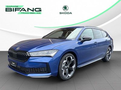 Neu Skoda Superb SportLine 266 PS (195 kW) 2025 Blau Kombi