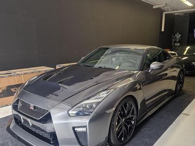 Nissan GT-R