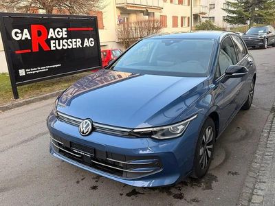 Gebraucht VW Golf VIII 150 PS (110 kW) 2026 Blau