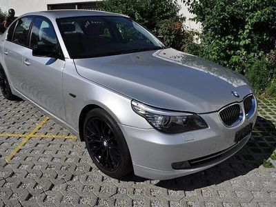 BMW 525