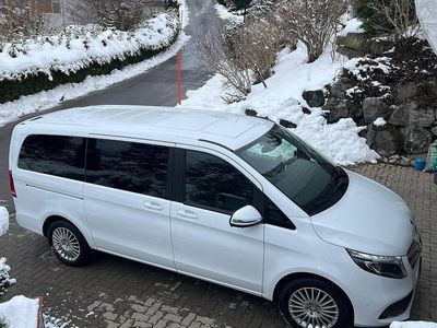 Gebraucht Mercedes V250 190 PS (139 kW) 2022 Van / Kleinbus