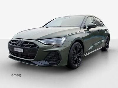 Neu Audi A3 Attraction 150 PS (110 kW) 2026 Distriktgrün metallic Limousine