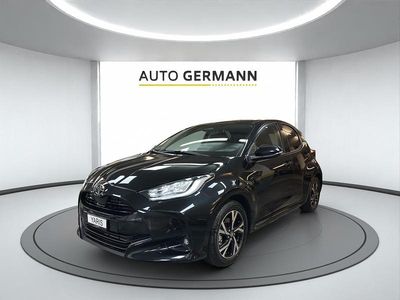 Schwarz Neu 2025 Toyota Yaris Hybrid Trend Limousine | CHF 27’700 (Fairer Preis)