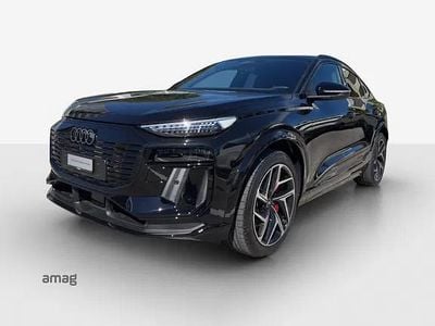 Neu Audi SQ6 Sportback e-tron Ambiente 360 kW (490 PS) 2025 Mythosschwarz metallic SUV