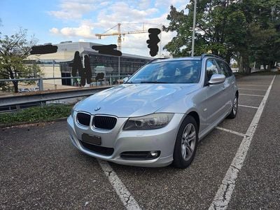 Gebraucht 2009 BMW 320 Kombi | CHF 2’700