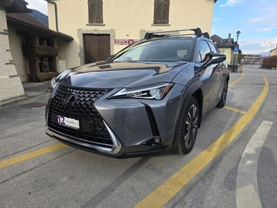 Lexus UX 250h