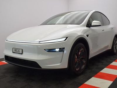 Neu 2025 Tesla Model Y Long Range AWD SUV | CHF 46’848 (Guter Preis)