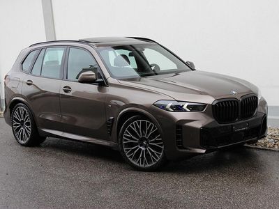 Braun Neu 2025 BMW X5 M Sport SUV | CHF 108’800 (Guter Preis)