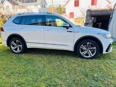 Gebraucht VW Tiguan Allspace R-line 200 PS (147 kW) 2024 SUV