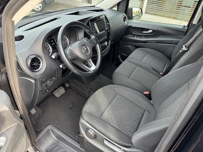 Schwarz Gebraucht 2022 Mercedes Vito Van | CHF 38’900