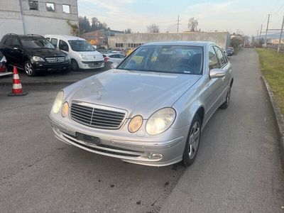 Gebraucht 2004 Mercedes E200 Avantgarde | CHF 2’100