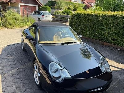 Gebraucht 2002 Porsche 911 Carrera 4 Cabrio | CHF 33’700