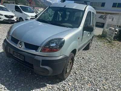 Gebraucht 2004 Renault Kangoo Van / Kleinbus | CHF 1’900