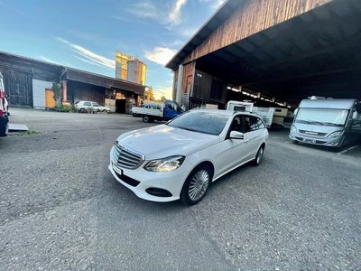 Gebraucht 2015 Mercedes E200 Avantgarde Kombi | CHF 5’999