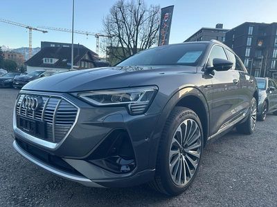 Gebraucht Audi e-tron Attraction 230 kW (313 PS) 2022 SUV