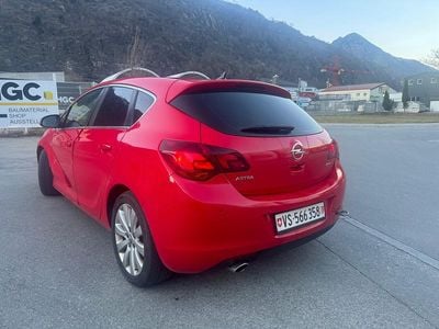 Gebraucht Opel Astra Sport 160 PS (117 kW) 2010