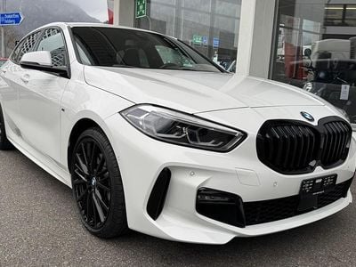 Weiss Gebraucht 2022 BMW 120 M Sport Kleinwagen | CHF 24’900 (Fairer Preis)