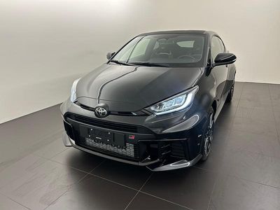 Schwarz Gebraucht 2024 Toyota Yaris Sport Limousine | CHF 50’650