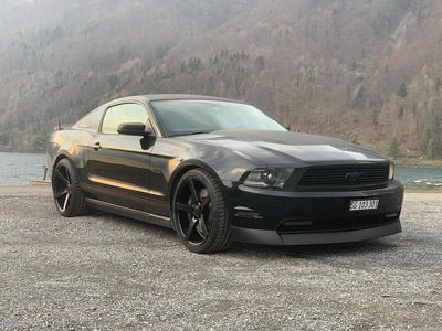 Gebraucht 2012 Ford V8 Premium | CHF 31’900