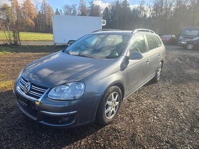Gebraucht 2008 VW Golf VI Trendline Kleinwagen | CHF 5’400 (Etwas zu teuer)