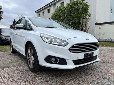 Gebraucht Ford S-MAX Titanium 180 PS (132 kW) 2019 Van / Kleinbus
