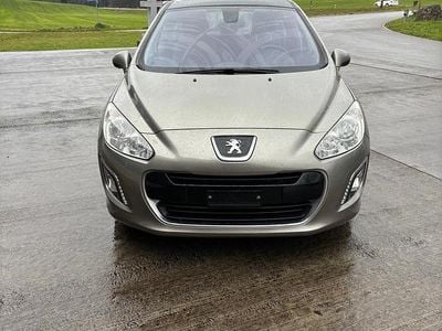 Gebraucht 2012 Peugeot 308 | CHF 5’999 (Etwas zu teuer)