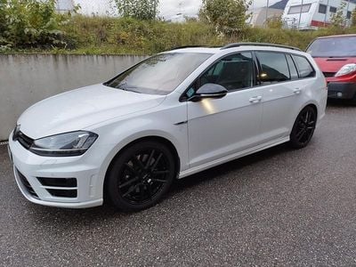 Gebraucht 2016 VW Golf VII R Kombi | CHF 17’500 (Guter Preis)