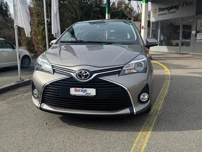 Gebraucht Toyota Yaris Trend 99 PS (72 kW) 2015 Kleinwagen