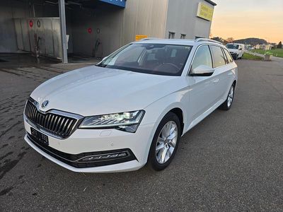 Gebraucht 2023 Skoda Superb Style Kombi | CHF 29’900 (Fairer Preis)