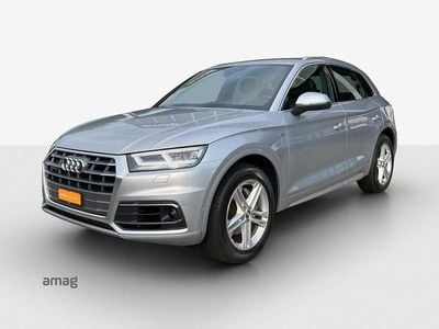 Florettsilber metallic Gebraucht 2019 Audi Q5 Sport SUV | CHF 27’990 (Guter Preis)
