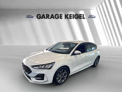 Weiss Gebraucht 2024 Ford Focus ST-Line Limousine | CHF 34’950