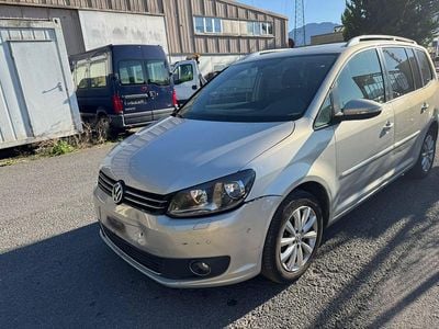 Gebraucht 2011 VW Touran Highline Van / Kleinbus | CHF 3’000 (Guter Preis)