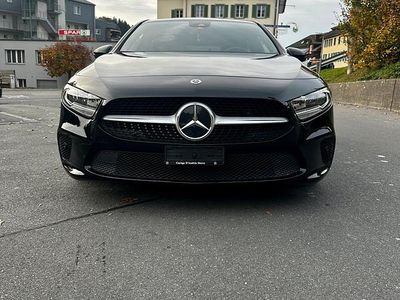 Gebraucht Mercedes A160 SE 109 PS (80 kW) 2021