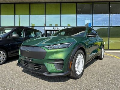 Grün Gebraucht 2024 Ford Mustang Mach-E GT SUV | CHF 62’900 (Etwas zu teuer)