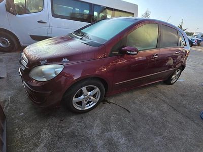 Gebraucht Mercedes B200 136 PS (100 kW) 2005 Van / Kleinbus