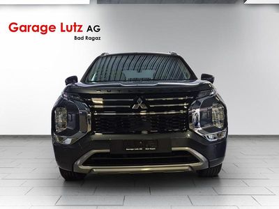 Neu Mitsubishi Outlander P-HEV Instyle 306 PS (225 kW) 2025 SUV