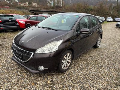 Gebraucht 2013 Peugeot 208 Active Kleinwagen | CHF 3’990 (Fairer Preis)