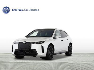 Weiss Neu 2025 BMW iX M Sport SUV | CHF 126’000 (Etwas zu teuer)