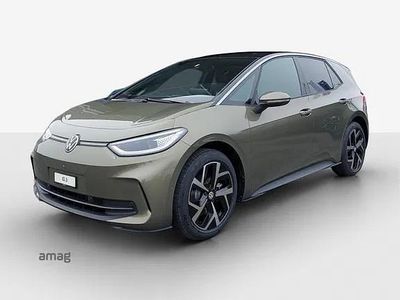 Dark olivine green metallic dachlackierung schwarz uni Neu 2026 VW ID.3 Pro Kleinwagen | CHF 39’090 (Etwas zu teuer)
