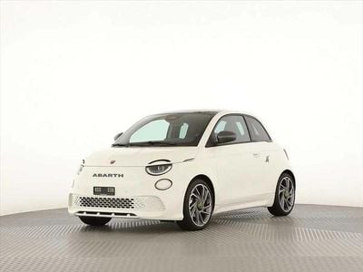 Weiss Gebraucht 2025 Fiat 500e Abarth Kleinwagen | CHF 30’940 (Fairer Preis)