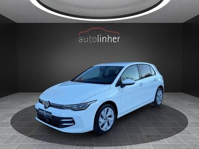 Neu VW Golf VIII Basis 115 PS (84 kW) 2025
