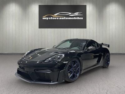 Porsche 718 Cayman GT4